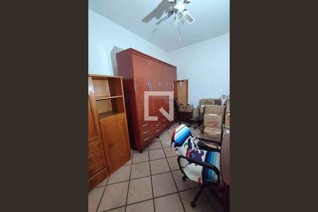 Casa à venda com 4 quartos, 190m² em Olaria, Rio de Janeiro