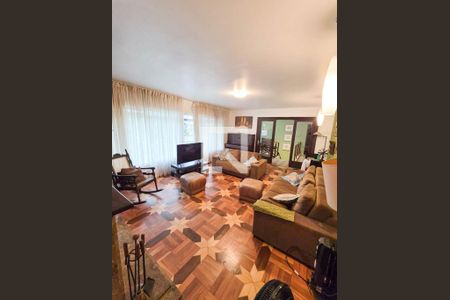 Casa à venda com 6 quartos, 400m² em Jardim Leonor Mendes de Barros, São Paulo