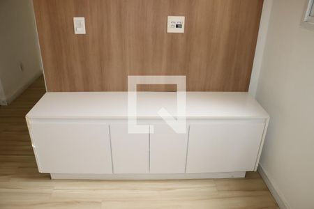 Sala de apartamento para alugar com 2 quartos, 45m² em Parque Rincao, Cotia