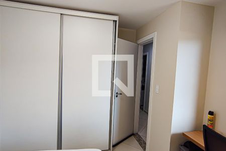 Quarto 1 de casa de condomínio à venda com 4 quartos, 137m² em Taquara, Rio de Janeiro