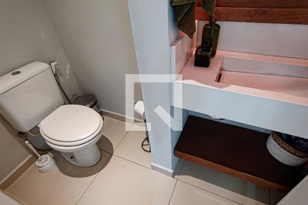 Lavabo de casa de condomínio à venda com 4 quartos, 137m² em Taquara, Rio de Janeiro