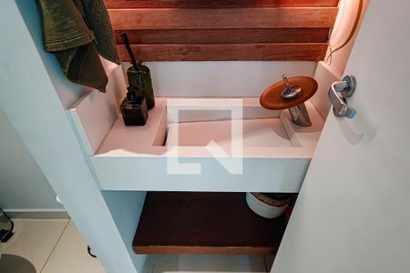 Lavabo de casa de condomínio à venda com 4 quartos, 137m² em Taquara, Rio de Janeiro