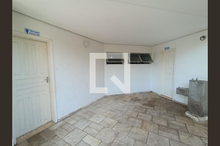 Vestiários e sauna de apartamento à venda com 2 quartos, 63m² em Jardim Mariliza, São Paulo