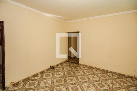 Sala de casa à venda com 3 quartos, 160m² em Piratininga, Belo Horizonte