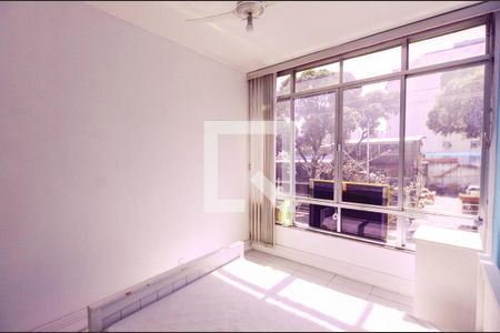 Quarto 1 de apartamento à venda com 2 quartos, 80m² em Tijuca, Rio de Janeiro