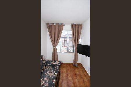 Sala de apartamento para alugar com 1 quarto, 42m² em Canto do Forte, Praia Grande