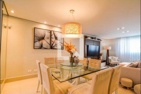 Sala de Jantar de casa à venda com 2 quartos, 131m² em Vila Scarpelli, Santo André