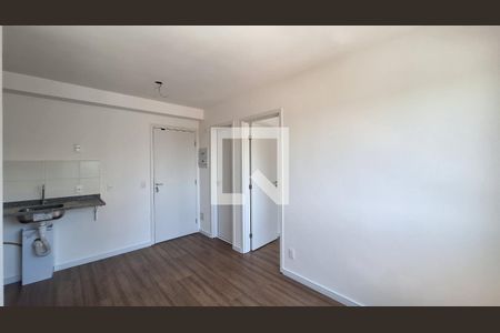 Sala/Cozinha de apartamento para alugar com 2 quartos, 34m² em Barra Funda, São Paulo