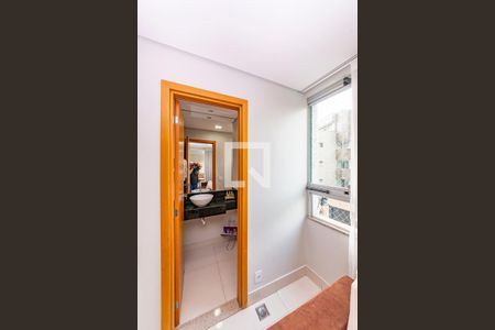 Lavabo de apartamento à venda com 4 quartos, 240m² em Prado, Belo Horizonte