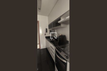 Cozinha de apartamento à venda com 2 quartos, 60m² em Buritis, Belo Horizonte