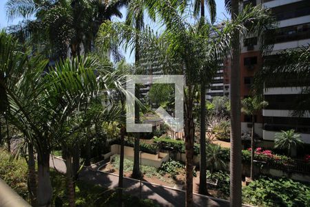 Vista de apartamento à venda com 2 quartos, 71m² em Barra Olímpica, Rio de Janeiro