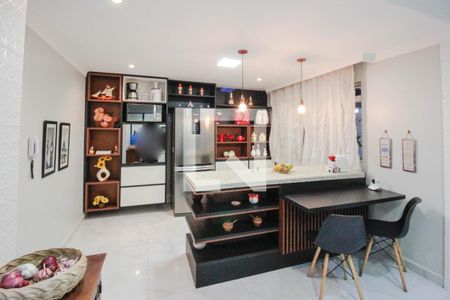 Cozinha de casa à venda com 3 quartos, 315m² em Vila Galvão, Guarulhos