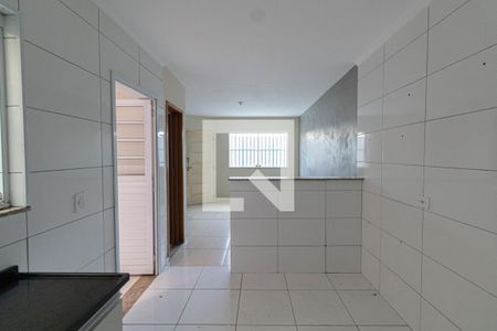 Sala/Cozinha de casa de condomínio à venda com 2 quartos, 70m² em Vila Ré, São Paulo