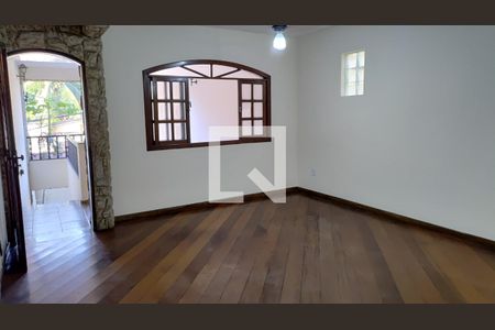 Sala de casa para alugar com 3 quartos, 500m² em Curicica, Rio de Janeiro