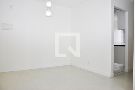 Sala de apartamento à venda com 2 quartos, 50m² em Jardim Felicidade (zona Oeste), São Paulo