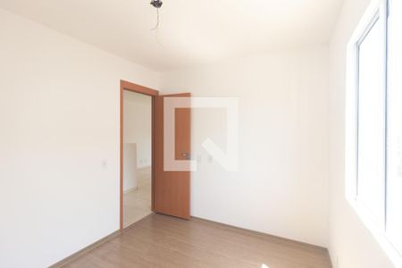 Quarto 1 de apartamento para alugar com 2 quartos, 45m² em Guaratiba, Rio de Janeiro