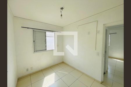 Quarto 2 de apartamento para alugar com 2 quartos, 51m² em Parque Industrial Cumbica, Guarulhos