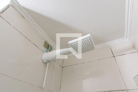 Banheiro de kitnet/studio para alugar com 1 quarto, 26m² em Liberdade, São Paulo