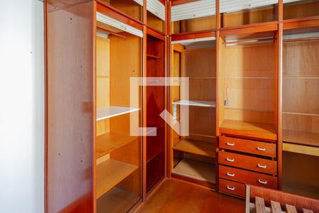 Quarto 1 de apartamento para alugar com 2 quartos, 56m² em Vila Andrade, São Paulo