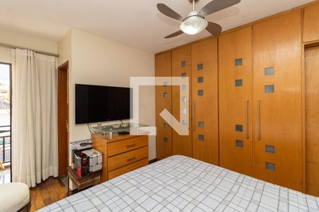 Suíte 1 de casa para alugar com 3 quartos, 190m² em Vila Mazzei, São Paulo