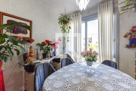 Sala de apartamento à venda com 2 quartos, 60m² em Jardim do Salso, Porto Alegre