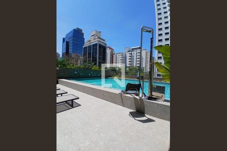 Área comum - Piscina de kitnet/studio para alugar com 1 quarto, 27m² em Moema, São Paulo