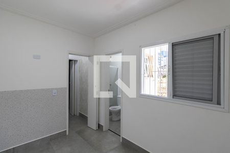 Suíte 1 de casa de condomínio à venda com 2 quartos, 87m² em Vila Guilhermina, São Paulo