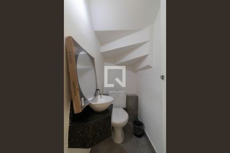 Lavabo de casa de condomínio à venda com 2 quartos, 87m² em Vila Guilhermina, São Paulo
