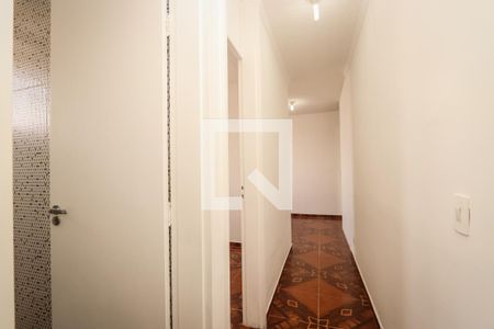 Corredor de apartamento à venda com 2 quartos, 42m² em Vila Pirajussara, São Paulo