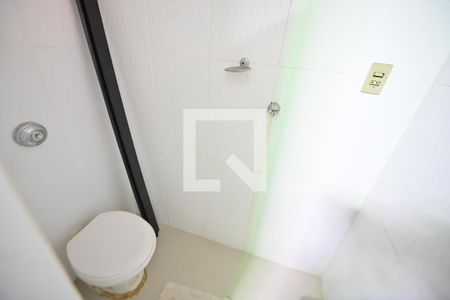 Lavabo de apartamento para alugar com 4 quartos, 130m² em Setor Aeroporto, Goiânia