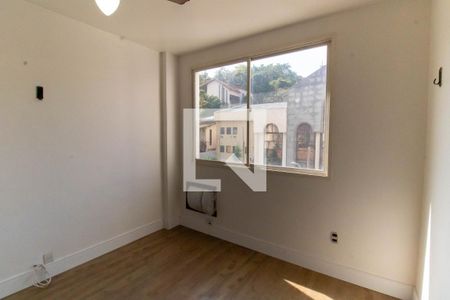 Quarto de apartamento à venda com 2 quartos, 90m² em Icaraí, Niterói