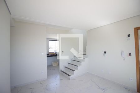 Sala de apartamento para alugar com 3 quartos, 150m² em Europa, Contagem