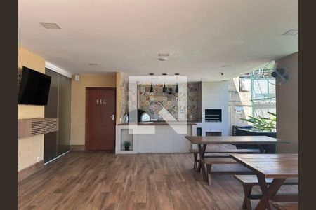 Apartamento à venda com 2 quartos, 61m² em Barra da Tijuca, Rio de Janeiro