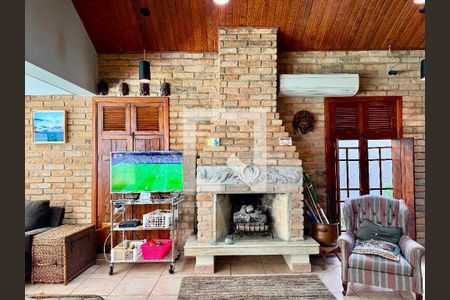 Casa à venda com 4 quartos, 316m² em Vila Madalena, São Paulo