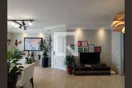 Sala de apartamento à venda com 3 quartos, 104m² em Vila Gumercindo, São Paulo