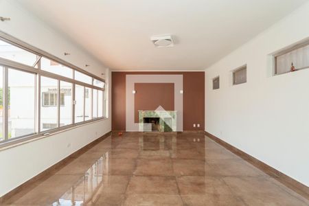 Sala de casa para alugar com 4 quartos, 420m² em Jardim Prudência, São Paulo