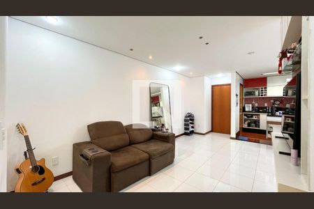 Foto 02 de apartamento à venda com 2 quartos, 90m² em Funcionários, Belo Horizonte
