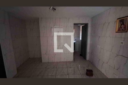 Casa à venda com 4 quartos, 200m² em Lauzane Paulista, São Paulo