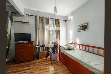 Quarto 1 de apartamento à venda com 5 quartos, 245m² em Grajaú, Rio de Janeiro