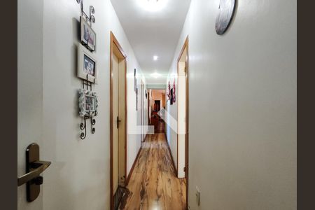 Corredor de apartamento à venda com 5 quartos, 245m² em Grajaú, Rio de Janeiro