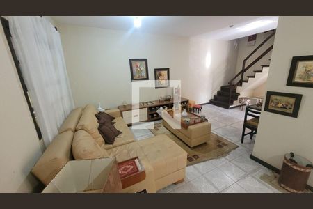 Casa à venda com 3 quartos, 360m² em Vargem Grande, Rio de Janeiro