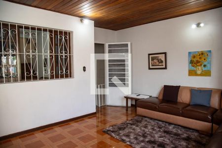 Casa à venda com 3 quartos, 150m² em Jardim Aeroporto, São Paulo
