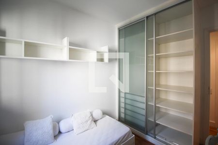 Quarto de apartamento para alugar com 2 quartos, 63m² em Vila Olímpia, São Paulo