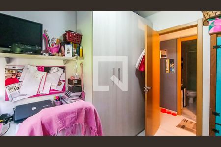 Quarto 2 de apartamento à venda com 3 quartos, 74m² em Teresópolis, Porto Alegre