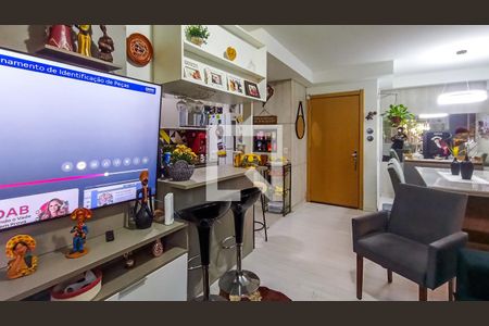 Sala de apartamento para alugar com 3 quartos, 74m² em Teresópolis, Porto Alegre