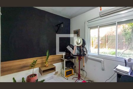 Quarto 1 de apartamento à venda com 3 quartos, 74m² em Teresópolis, Porto Alegre