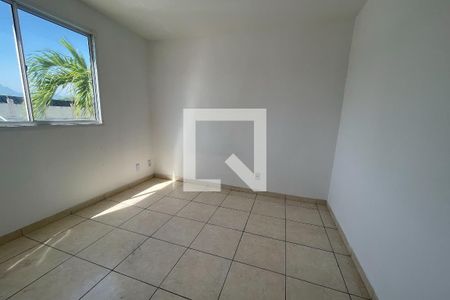 Quarto 2 de apartamento para alugar com 2 quartos, 50m² em Jardim Primavera, Duque de Caxias