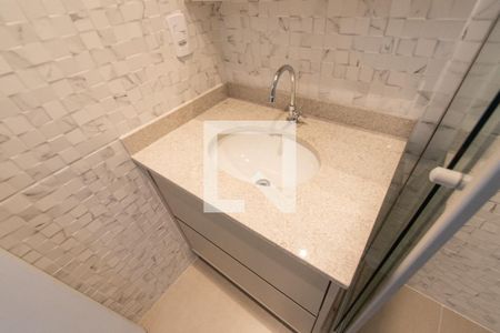 Banheiro de kitnet/studio para alugar com 1 quarto, 23m² em Vila Mariana, São Paulo