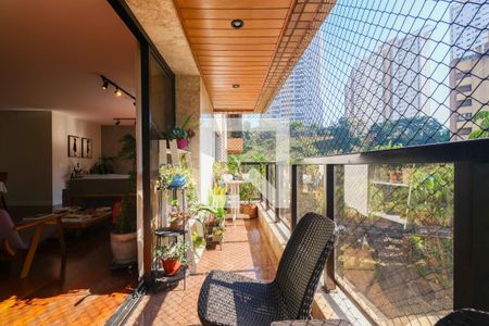 Varanda da Sala de apartamento à venda com 4 quartos, 240m² em Vila Andrade, São Paulo