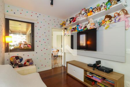 Sala de TV de apartamento à venda com 4 quartos, 240m² em Vila Andrade, São Paulo
